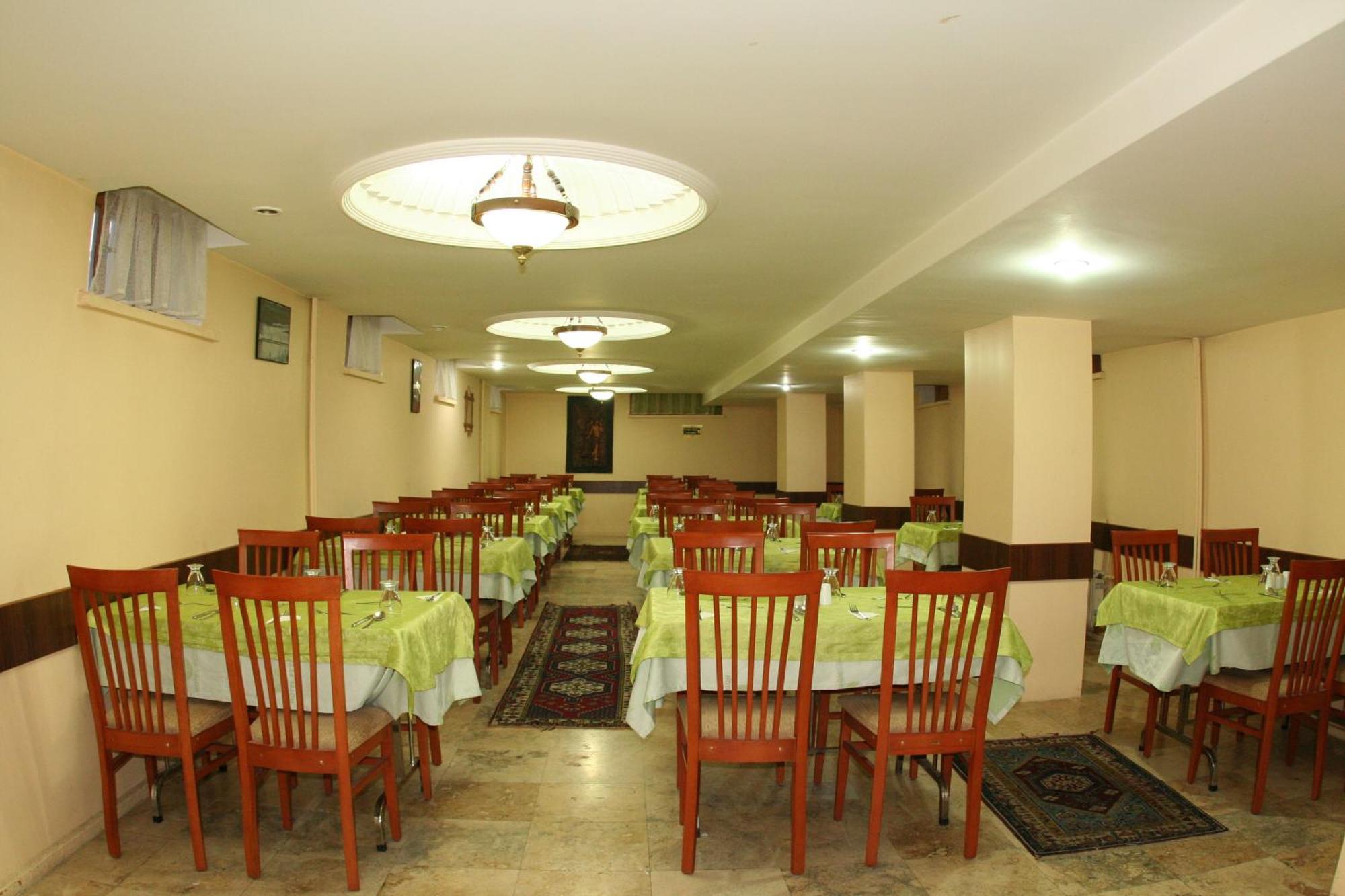 Sena Hotels อูร์กุบ ภายนอก รูปภาพ